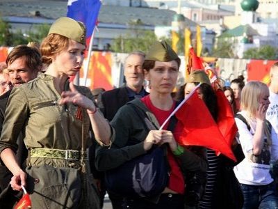 На гуляниях 9 мая. Публикуется в блоге автора На гуляниях 9 мая. Публикуется в блоге автора