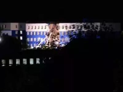 Обрушение казармы, Омск, 13.7.15. Источник - http://pbs.twimg.com/ Обрушение казармы, Омск, 13.7.15. Источник - http://pbs.twimg.com/