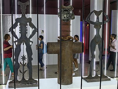выставки "Скульптуры, которых мы не видим" в ЦВЗ "Манеж". Фото: interfax.ru выставки "Скульптуры, которых мы не видим" в ЦВЗ "Манеж". Фото: interfax.ru