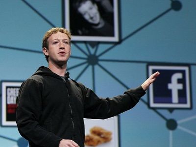 Цукерберг про Facebook. Фото: combonews.ru Цукерберг про Facebook. Фото: combonews.ru