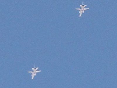 Бомбардировщики над провинцией Хама (Сирия). Источник - twitter.com (@SlemaniTimes), публикуется в avmalgin.livejournal.com Бомбардировщики над провинцией Хама (Сирия). Источник - twitter.com (@SlemaniTimes), публикуется в avmalgin.livejournal.com