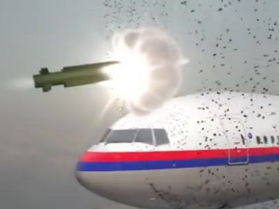 "Боинг" МН-17 и ракета. Скрин видео www.youtube.com/watch?v=bPBzABXtQKA "Боинг" МН-17 и ракета. Скрин видео www.youtube.com/watch?v=bPBzABXtQKA