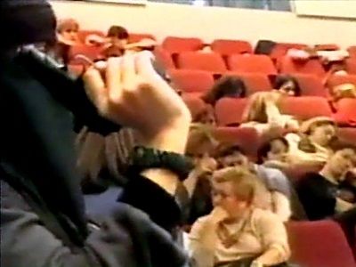 Захват заложников в "Норд-Осте", 2002 г. Источник - www.chelnyltd.ru Захват заложников в "Норд-Осте", 2002 г. Источник - www.chelnyltd.ru