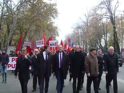 Марш протеста в Кишиневе. Фото: bloknot-moldova.md Марш протеста в Кишиневе. Фото: bloknot-moldova.md