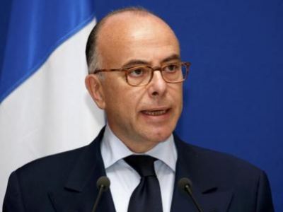 Глава МВД Франции Бернар Казнев. Фото: rfi.fr. Глава МВД Франции Бернар Казнев. Фото: rfi.fr.