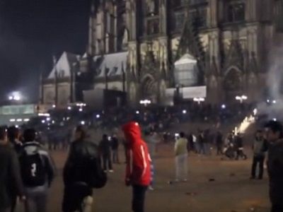 Кёльн, новогодняя ночь. Источник - fapnews.ru Кёльн, новогодняя ночь. Источник - fapnews.ru