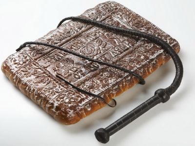 Кнут и пряник. Фото: hr-rabotniki.ru/?page_id=107 Кнут и пряник. Фото: hr-rabotniki.ru/?page_id=107