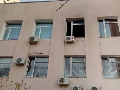 Окно кабинета. Фото: Ирина Ромалийская / "Медиазона" Окно кабинета. Фото: Ирина Ромалийская / "Медиазона"