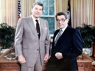 Рональд Рейган и Валентин Зорин. Источник - lenta.ru Рональд Рейган и Валентин Зорин. Источник - lenta.ru