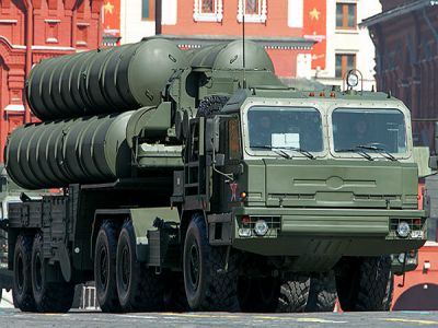 С-400 на параде Победы в Москве. Фото: trud.ru С-400 на параде Победы в Москве. Фото: trud.ru