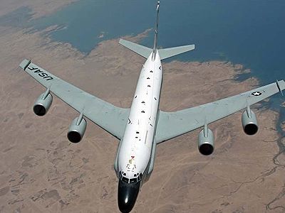 Самолет-разведчик ВВС США RC-135V Фото: a3avia.info Самолет-разведчик ВВС США RC-135V Фото: a3avia.info