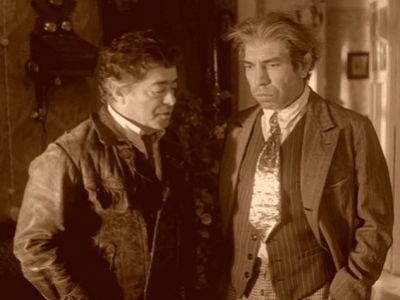 Швондер и Шариков (из к/ф "Собачье сердце"). Источник - ruskino.ru Швондер и Шариков (из к/ф "Собачье сердце"). Источник - ruskino.ru