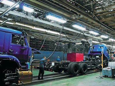 Завод КамАЗа. Фото: prokazan.ru. Завод КамАЗа. Фото: prokazan.ru.