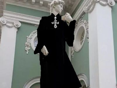 Одетая в рясу статуя Давида. Коллаж: Каспаров.Ru Одетая в рясу статуя Давида. Коллаж: Каспаров.Ru