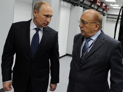 В.Путин и В.Садовничий. Источник - gazeta-margust.ru В.Путин и В.Садовничий. Источник - gazeta-margust.ru