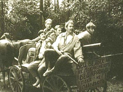 Тачанка из к/ф "Адъютант его превосходительства". Тачанка из к/ф "Адъютант его превосходительства".