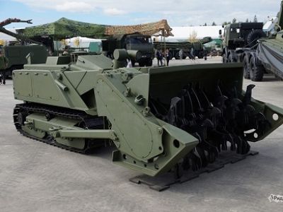 Роботизированный комплекс "Уран-6". Фото: ridus.ru. Роботизированный комплекс "Уран-6". Фото: ridus.ru.