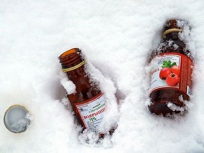 Лосьон с боярышником. Фото ТАСС, источник - interfax.ru Лосьон с боярышником. Фото ТАСС, источник - interfax.ru