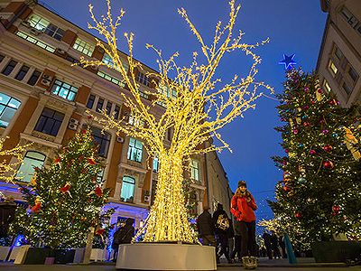 Новогодняя Москва. Фото: tass.ru Новогодняя Москва. Фото: tass.ru