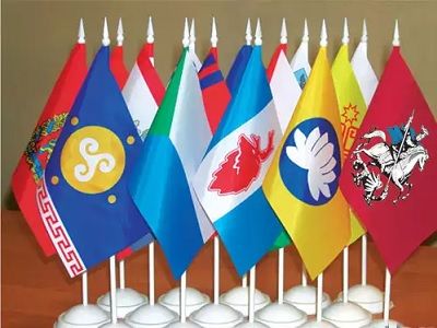 Регионы России. Фото: megaflag.ru Регионы России. Фото: megaflag.ru