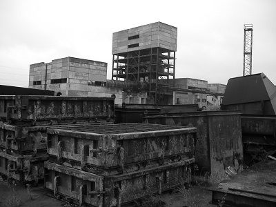 Устаревшие заводы. Фото: 9e-maya.com Устаревшие заводы. Фото: 9e-maya.com