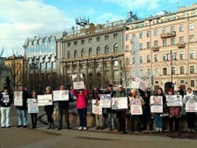 Народный сход в поддержку политзаключенных. 6 мая 2017 г. Фото. В. Нелаева. Народный сход в поддержку политзаключенных. 6 мая 2017 г. Фото. В. Нелаева.