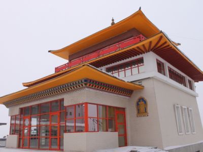 Буддийский храм в Элисте. Фото: kalmykiatour.com Буддийский храм в Элисте. Фото: kalmykiatour.com