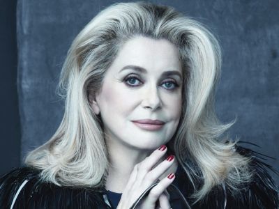 Катрин Денёв, одна из авторов обращения против "охоты на ведьм". Источник - alwaysbusymama.com Катрин Денёв, одна из авторов обращения против "охоты на ведьм". Источник - alwaysbusymama.com