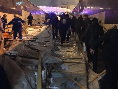 Обрушение лесов в Москве, Фото: t.me/breakingmash Обрушение лесов в Москве, Фото: t.me/breakingmash