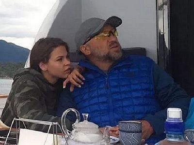 Олег Дерипаса и Настя Рыбка. Фото: belsat.eu Олег Дерипаса и Настя Рыбка. Фото: belsat.eu