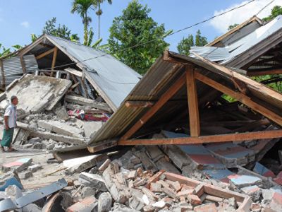 Землятресение на острове Ломбок, Фото: ria.ru Землятресение на острове Ломбок, Фото: ria.ru