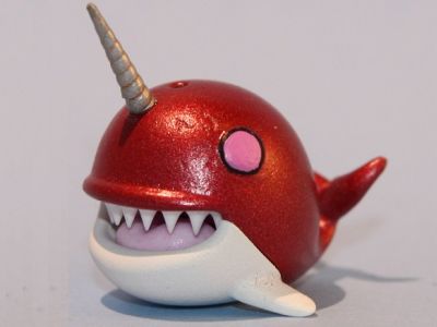 Красный кит. Иллюстрация: www.storenvy.com Красный кит. Иллюстрация: www.storenvy.com