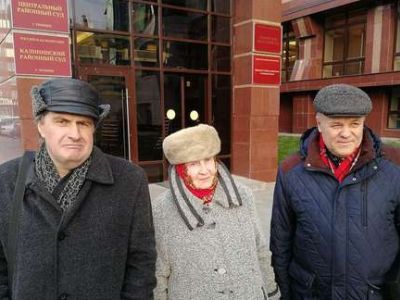 Пенсионерка Нина Трапш освобождена из СИЗО. Фото: Зоя Звездина, Каспаров.Ru Пенсионерка Нина Трапш освобождена из СИЗО. Фото: Зоя Звездина, Каспаров.Ru