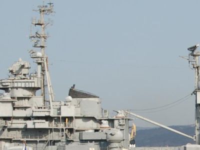 Военно-морская база. Фрагмент фото: Gorod-novoross.ru Военно-морская база. Фрагмент фото: Gorod-novoross.ru