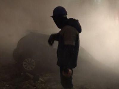 Машина в яме с кипятком. Фото: static.riafan.ru Машина в яме с кипятком. Фото: static.riafan.ru