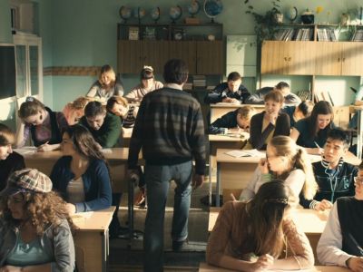 Кадр из фильма "Географ глобус пропил" 2013 год, реж. Александр Велединский Кадр из фильма "Географ глобус пропил" 2013 год, реж. Александр Велединский