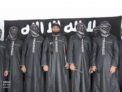 Группа "Исламское государство" опубликовала фотографию восьми человек, которые, по ее словам, стояли за терактами в Шри-Ланке. Фото: AFP