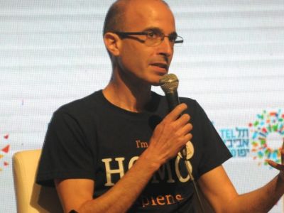 Профессор Юваль Харари. Фото: Гай Франкович, relevantinfo.co.il Профессор Юваль Харари. Фото: Гай Франкович, relevantinfo.co.il