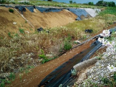 Северо-Крымский канал без воды. Фото: Кrymr.com Северо-Крымский канал без воды. Фото: Кrymr.com