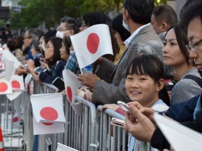 Церемония проезда императора Японии, Токио, 10.11.19. Фото: www.facebook.com/vasily.golovnin Церемония проезда императора Японии, Токио, 10.11.19. Фото: www.facebook.com/vasily.golovnin
