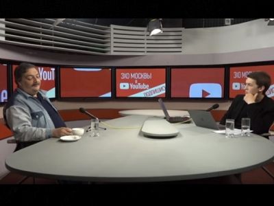 Дмитрий Быков в программе Егора Жукова "Условно ваш". Скрин: www.youtube.com/watch?v=FjecfisSKgA Дмитрий Быков в программе Егора Жукова "Условно ваш". Скрин: www.youtube.com/watch?v=FjecfisSKgA