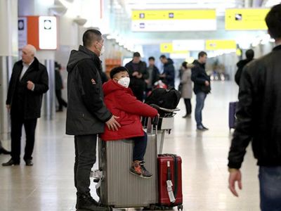 Туристы. Фото: Кристина Кормилицына / Известия Туристы. Фото: Кристина Кормилицына / Известия