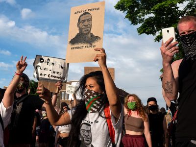 Протесты в США. Фото: Stephen Maturen / Getty Images Протесты в США. Фото: Stephen Maturen / Getty Images