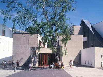 Школа в Берлине. Фото: smapse.ru Школа в Берлине. Фото: smapse.ru