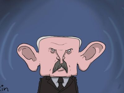 Лукашенко ведет "радиоперехват". Карикатура С.Елкина: www.facebook.com/sergey.elkin1 Лукашенко ведет "радиоперехват". Карикатура С.Елкина: www.facebook.com/sergey.elkin1