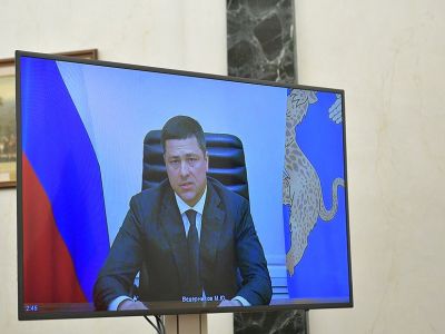 Губернатор Псковской области Михаил Ведерников в ходе рабочей встречи с президентом (в режиме видеоконференции). Фото: kremlin.ru Губернатор Псковской области Михаил Ведерников в ходе рабочей встречи с президентом (в режиме видеоконференции). Фото: kremlin.ru