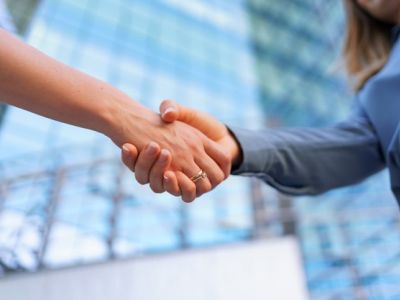 Рукопожатие. Фото: ru.freepic.com Рукопожатие. Фото: ru.freepic.com