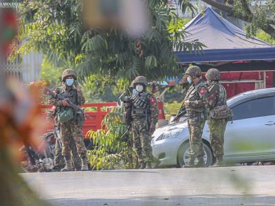 Военные каратели после переворота в Мьянме, март 2021. Фото: irrawaddy.com Военные каратели после переворота в Мьянме, март 2021. Фото: irrawaddy.com