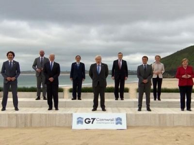 Лидеры стран G7 на саммите, Корнуолл, июн. 2021. Фото: CNN Лидеры стран G7 на саммите, Корнуолл, июн. 2021. Фото: CNN