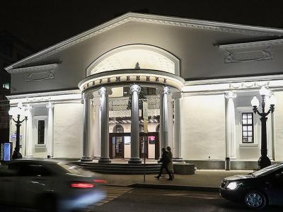 Театр "Современник". Фото: Владимир Гердо / ТАСС Театр "Современник". Фото: Владимир Гердо / ТАСС